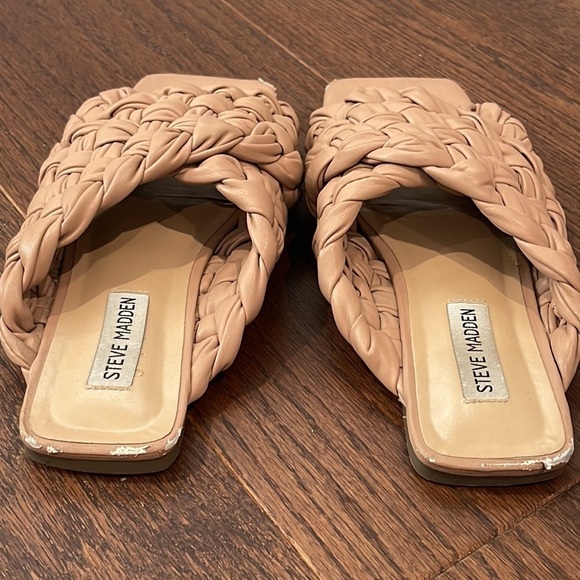 STEVE Madden Women’s Flat Sandals Size 7.5 - Picture 4 of 6